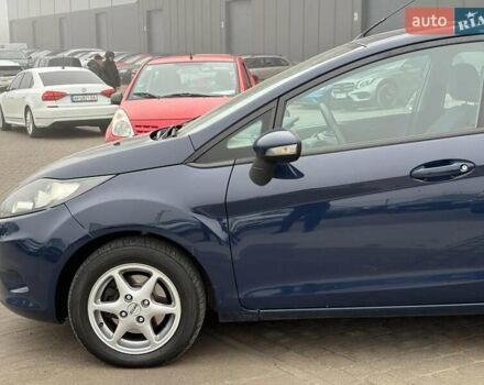Синий Форд Фиеста, объемом двигателя 1.4 л и пробегом 240 тыс. км за 6190 $, фото 10 на Automoto.ua