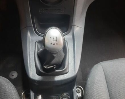 Синий Форд Фиеста, объемом двигателя 0 л и пробегом 28 тыс. км за 6200 $, фото 5 на Automoto.ua