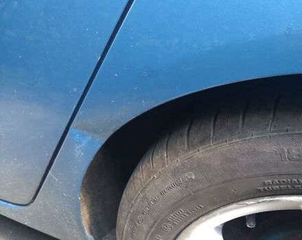 Синий Форд Фиеста, объемом двигателя 1.39 л и пробегом 209 тыс. км за 6600 $, фото 6 на Automoto.ua