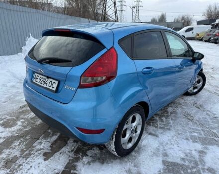 Синий Форд Фиеста, объемом двигателя 1.4 л и пробегом 102 тыс. км за 6999 $, фото 2 на Automoto.ua