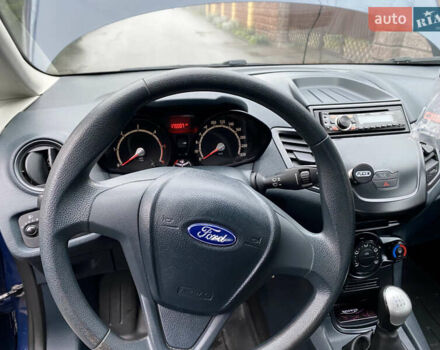 Синій Форд Фієста, об'ємом двигуна 1.4 л та пробігом 176 тис. км за 4600 $, фото 11 на Automoto.ua