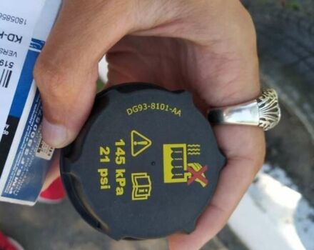 Синий Форд Фиеста, объемом двигателя 1 л и пробегом 153 тыс. км за 6499 $, фото 14 на Automoto.ua