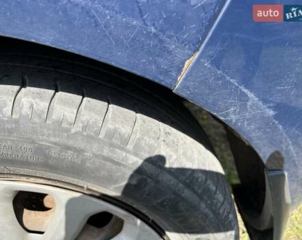 Синий Форд Фиеста, объемом двигателя 1 л и пробегом 123 тыс. км за 4200 $, фото 6 на Automoto.ua