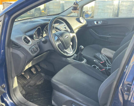 Синий Форд Фиеста, объемом двигателя 1 л и пробегом 108 тыс. км за 5999 $, фото 7 на Automoto.ua