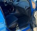Синій Форд Фієста, об'ємом двигуна 1 л та пробігом 120 тис. км за 5900 $, фото 2 на Automoto.ua