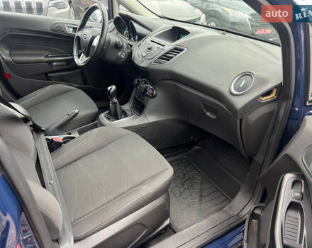 Синій Форд Фієста, об'ємом двигуна 1 л та пробігом 109 тис. км за 6200 $, фото 12 на Automoto.ua