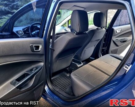 Синий Форд Фиеста, объемом двигателя 1 л и пробегом 127 тыс. км за 5999 $, фото 3 на Automoto.ua