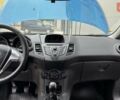 Синій Форд Фієста, об'ємом двигуна 1 л та пробігом 78 тис. км за 6390 $, фото 19 на Automoto.ua
