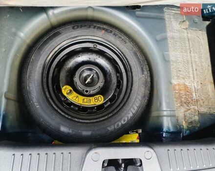 Синий Форд Фиеста, объемом двигателя 1 л и пробегом 173 тыс. км за 6800 $, фото 18 на Automoto.ua