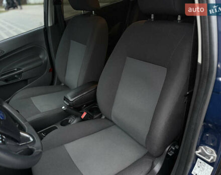 Синий Форд Фиеста, объемом двигателя 1.5 л и пробегом 168 тыс. км за 6999 $, фото 41 на Automoto.ua