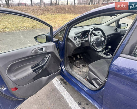Синий Форд Фиеста, объемом двигателя 1.24 л и пробегом 134 тыс. км за 6500 $, фото 8 на Automoto.ua