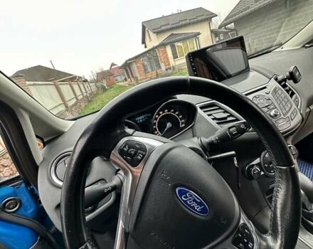 Синій Форд Фієста, об'ємом двигуна 1 л та пробігом 120 тис. км за 8500 $, фото 27 на Automoto.ua