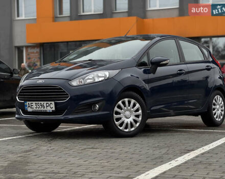 Синий Форд Фиеста, объемом двигателя 1 л и пробегом 190 тыс. км за 6600 $, фото 1 на Automoto.ua