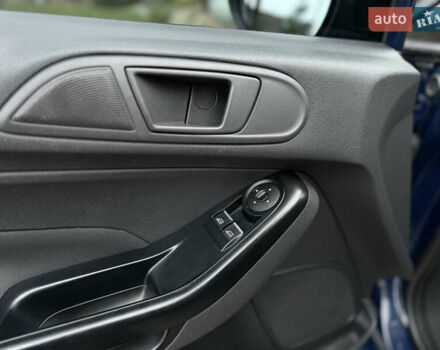 Синий Форд Фиеста, объемом двигателя 1.5 л и пробегом 168 тыс. км за 6999 $, фото 39 на Automoto.ua