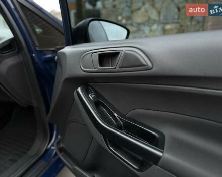 Синий Форд Фиеста, объемом двигателя 1.5 л и пробегом 168 тыс. км за 6999 $, фото 53 на Automoto.ua