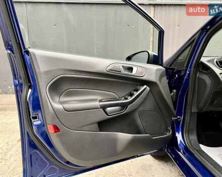 Синий Форд Фиеста, объемом двигателя 1 л и пробегом 53 тыс. км за 9500 $, фото 11 на Automoto.ua