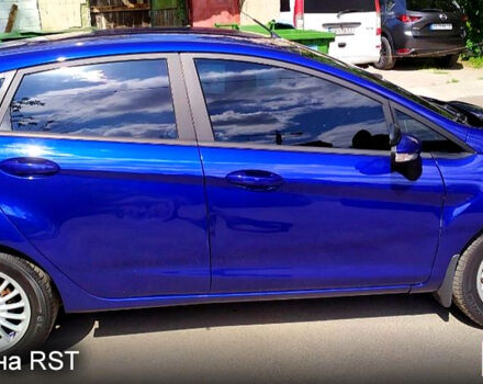 Синий Форд Фиеста, объемом двигателя 1 л и пробегом 78 тыс. км за 7750 $, фото 1 на Automoto.ua