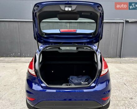 Синий Форд Фиеста, объемом двигателя 1 л и пробегом 53 тыс. км за 9500 $, фото 40 на Automoto.ua