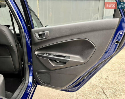 Синий Форд Фиеста, объемом двигателя 1 л и пробегом 53 тыс. км за 9500 $, фото 34 на Automoto.ua