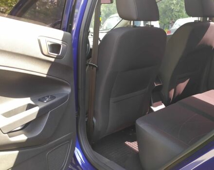 Синий Форд Фиеста, объемом двигателя 1 л и пробегом 77 тыс. км за 7750 $, фото 5 на Automoto.ua