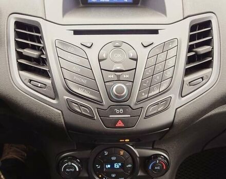 Синий Форд Фиеста, объемом двигателя 1 л и пробегом 86 тыс. км за 9700 $, фото 10 на Automoto.ua