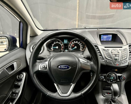 Синий Форд Фиеста, объемом двигателя 1 л и пробегом 53 тыс. км за 9500 $, фото 1 на Automoto.ua