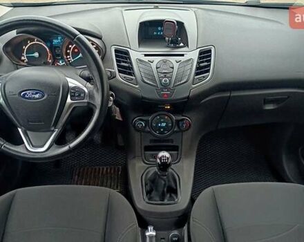 Синій Форд Фієста, об'ємом двигуна 1 л та пробігом 157 тис. км за 7098 $, фото 7 на Automoto.ua