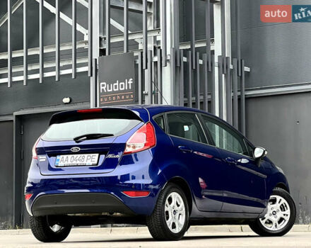 Синий Форд Фиеста, объемом двигателя 1 л и пробегом 53 тыс. км за 9500 $, фото 6 на Automoto.ua