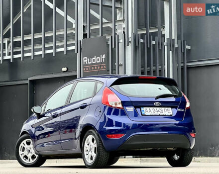 Синий Форд Фиеста, объемом двигателя 1 л и пробегом 53 тыс. км за 9500 $, фото 5 на Automoto.ua