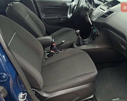 Синій Форд Фієста, об'ємом двигуна 1 л та пробігом 157 тис. км за 7098 $, фото 5 на Automoto.ua