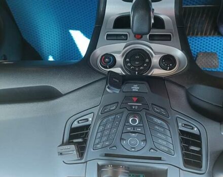 Форд Фиеста 2016 в Львове на Automoto.ua Синий Форд Фиеста, объемом двигателя 1.6 л и пробегом 124 тыс. км за 8000 $, фото 12 на Automoto.ua