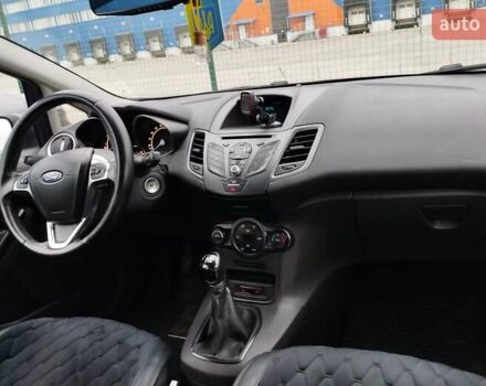 Форд Фиеста 2016 в Борисполе на Automoto.ua Синий Форд Фиеста, объемом двигателя 1 л и пробегом 155 тыс. км за 7500 $, фото 4 на Automoto.ua