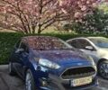 Синій Форд Фієста, об'ємом двигуна 1 л та пробігом 60 тис. км за 6311 $, фото 1 на Automoto.ua