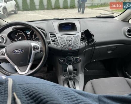 Форд Фиеста 2016 в Киеве на Automoto.ua Синий Форд Фиеста, объемом двигателя 1 л и пробегом 39 тыс. км за 10800 $, фото 5 на Automoto.ua