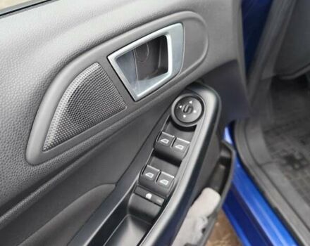 Синий Форд Фиеста, объемом двигателя 1 л и пробегом 96 тыс. км за 8000 $, фото 17 на Automoto.ua