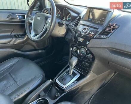 Синий Форд Фиеста, объемом двигателя 1.6 л и пробегом 160 тыс. км за 8300 $, фото 16 на Automoto.ua