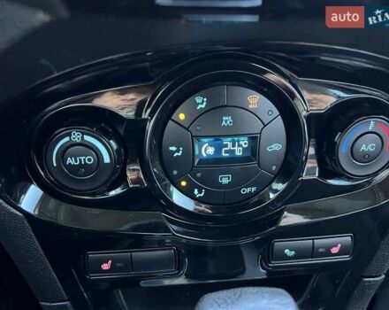 Синий Форд Фиеста, объемом двигателя 1.6 л и пробегом 160 тыс. км за 8300 $, фото 20 на Automoto.ua