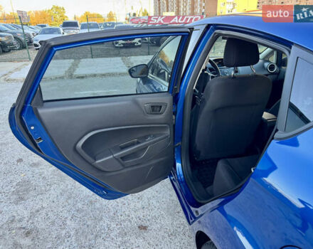 Форд Фиеста 2018 в Киеве на Automoto.ua Синий Форд Фиеста, объемом двигателя 1.6 л и пробегом 100 тыс. км за 7500 $, фото 14 на Automoto.ua