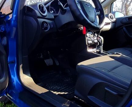 Синий Форд Фиеста, объемом двигателя 1.6 л и пробегом 48 тыс. км за 9800 $, фото 9 на Automoto.ua