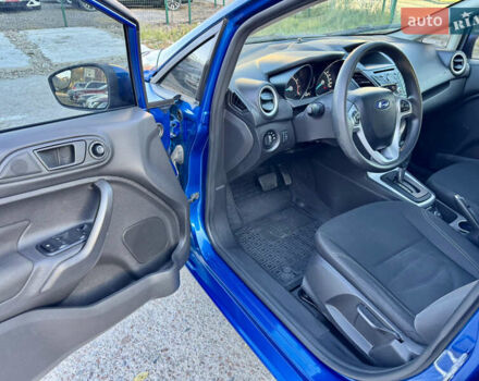 Форд Фиеста 2018 в Киеве на Automoto.ua Синий Форд Фиеста, объемом двигателя 1.6 л и пробегом 100 тыс. км за 7500 $, фото 9 на Automoto.ua