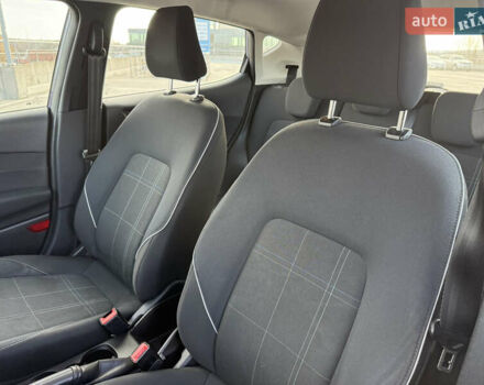 Синий Форд Фиеста, объемом двигателя 1 л и пробегом 71 тыс. км за 9900 $, фото 11 на Automoto.ua