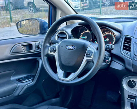 Форд Фиеста 2018 в Киеве на Automoto.ua Синий Форд Фиеста, объемом двигателя 1.6 л и пробегом 100 тыс. км за 7500 $, фото 33 на Automoto.ua