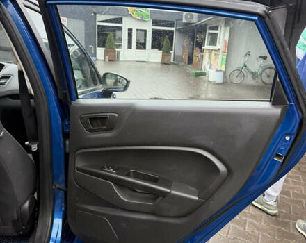 Синий Форд Фиеста, объемом двигателя 1.6 л и пробегом 103 тыс. км за 10000 $, фото 16 на Automoto.ua