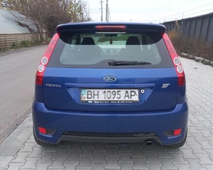 Синій Форд Фієста, об'ємом двигуна 2 л та пробігом 94 тис. км за 4600 $, фото 2 на Automoto.ua