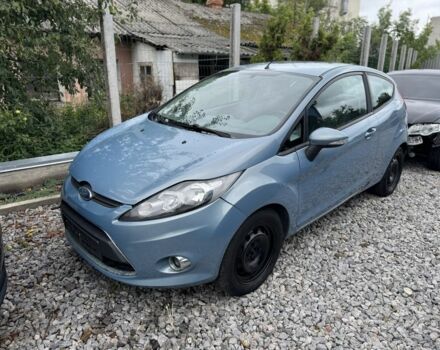 Синий Форд Фиеста, объемом двигателя 1.2 л и пробегом 250 тыс. км за 2999 $, фото 4 на Automoto.ua