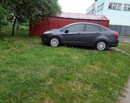Форд Фиеста 2012 в Глухове на Automoto.ua Синий Форд Фиеста, объемом двигателя 1.6 л и пробегом 216 тыс. км за 7500 $, фото 1 на Automoto.ua