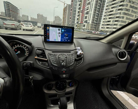 Синий Форд Фиеста, объемом двигателя 1.6 л и пробегом 129 тыс. км за 8300 $, фото 12 на Automoto.ua