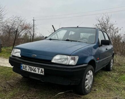 Синій Форд Фієста, об'ємом двигуна 1.1 л та пробігом 100 тис. км за 813 $, фото 1 на Automoto.ua
