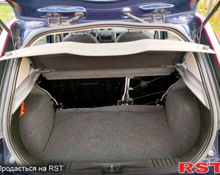 Форд Фиеста 2002 в Киверцы на Automoto.ua Синий Форд Фиеста, объемом двигателя 1.6 л и пробегом 166 тыс. км за 4100 $, фото 1 на Automoto.ua