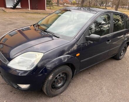 Синій Форд Фієста, об'ємом двигуна 1.4 л та пробігом 207 тис. км за 3600 $, фото 1 на Automoto.ua